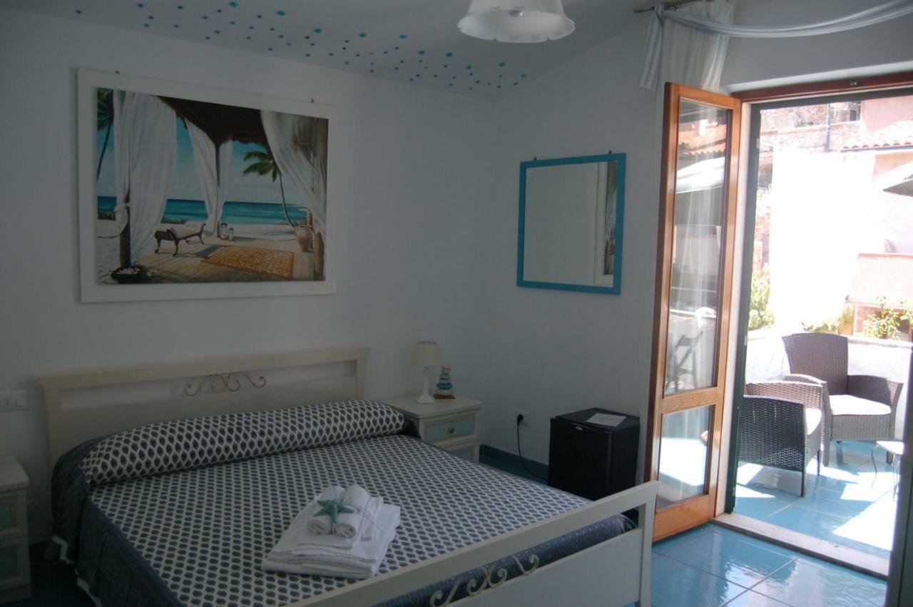 La Rosada Bed & Breakfast Giglio Porto Ngoại thất bức ảnh