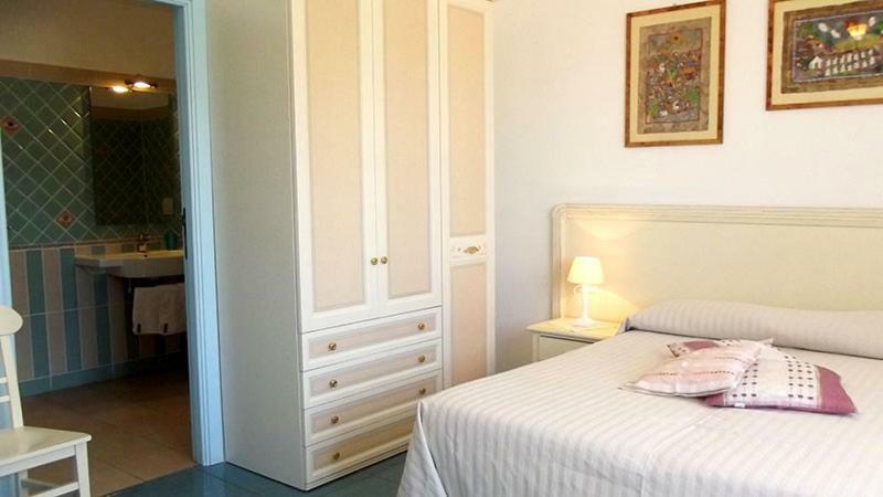 La Rosada Bed & Breakfast Giglio Porto Ngoại thất bức ảnh